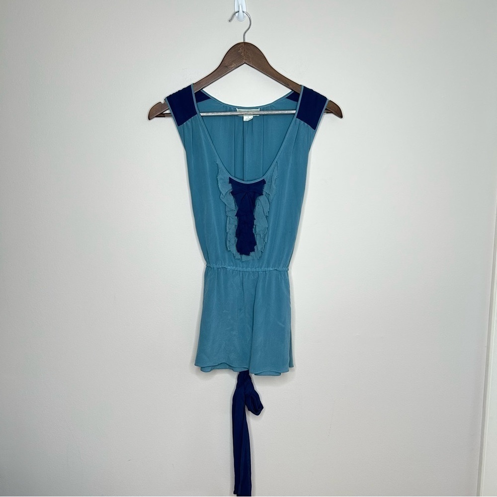 Anthropologie lil Silk Blouse Sleeveless Tie Belt Two Toned Blue Size 8
